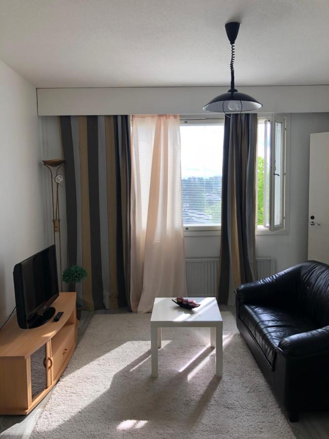 Lovely Apartment Within Walking Distance -Centre Pori Esterno foto