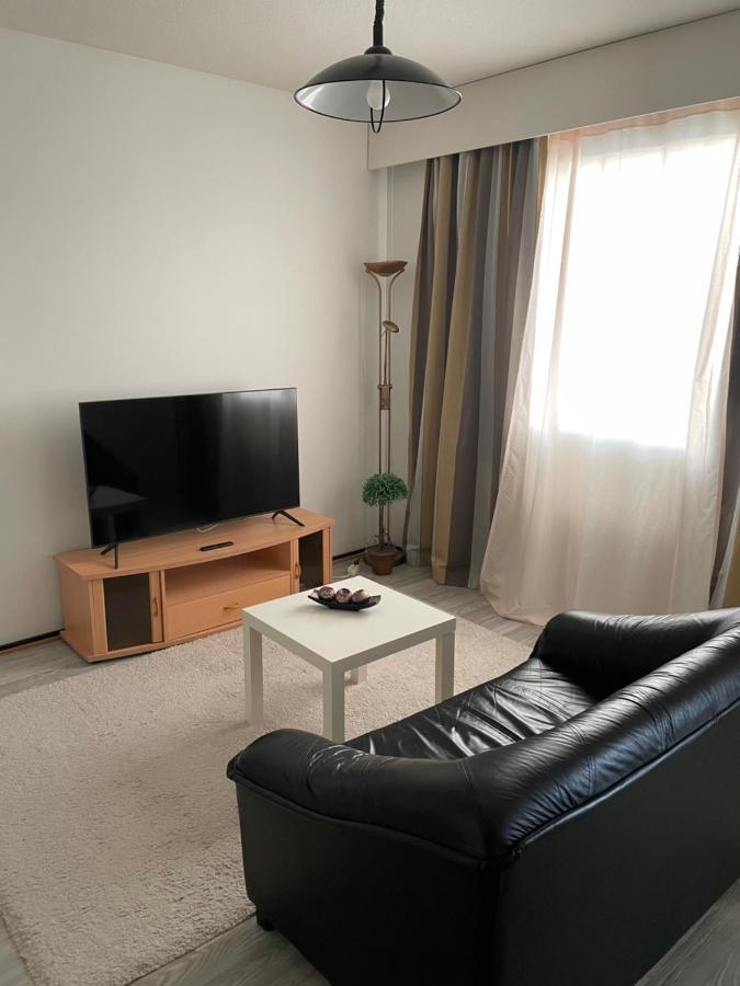 Lovely Apartment Within Walking Distance -Centre Pori Esterno foto